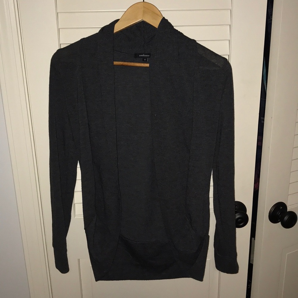 Women’s long sleeve cardigan